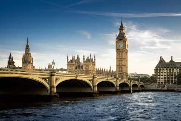 مقایسه قیمت تور انگلیس | مقایسه قیمت و خرید از معتبرترین آژانس‌ها